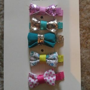 Hair clips